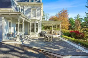 1370 Johnston Dr, Watchung, NJ 07069 - Photo 26