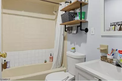 331-333 E 29th St #2, Paterson, NJ 07514 - Photo 12