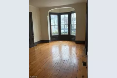 30 W Somerset St, Raritan, NJ 08869 - Photo 2