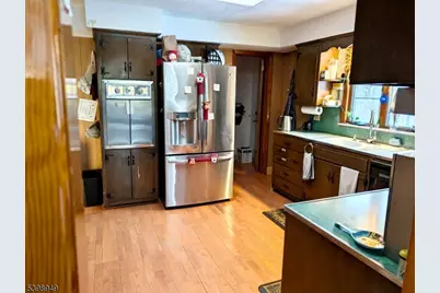 47 Brookside Dr, Warren Township, NJ 07059 - Photo 4