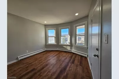 94 N 16th St, Prospect Park, NJ 07508 - Photo 6