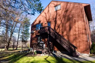 10 Augusta Dr, Vernon, NJ 07462 - Photo 1