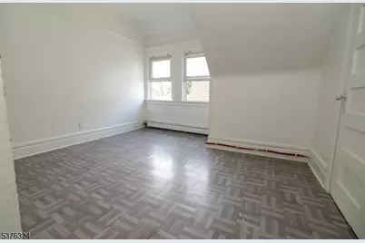 26-28 Treacy Ave 3rd Floor #1, Newark, NJ 07108 - Photo 14