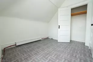 26-28 Treacy Ave 3rd Floor, Newark, NJ 07108 - Photo 8