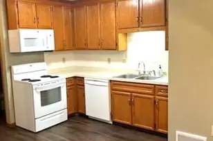 26 Amherst Ct, Hamburg, NJ 07419 - Photo 2