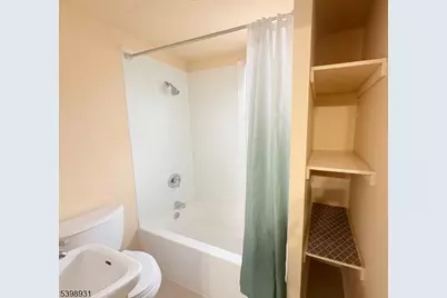 1320 Knopf St, Manville, NJ 08835 - Photo 12