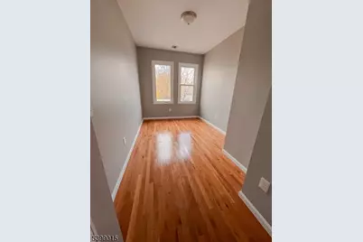 59 Campfield St #2L, Irvington, NJ 07111 - Photo 4