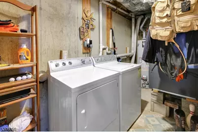 10 Rushmore Ln, Allamuchy Township, NJ 07840 - Photo 20