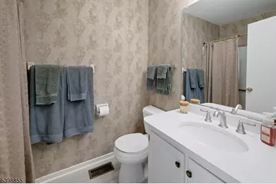 10 Rushmore Ln, Allamuchy Township, NJ 07840 - Photo 22