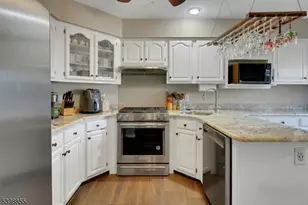 10 Rushmore Ln, Allamuchy Township, NJ 07840 - Photo 14