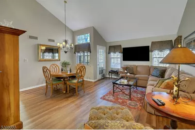 10 Rushmore Ln, Allamuchy Township, NJ 07840 - Photo 6