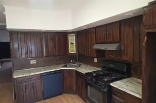 136 W 31st St, Bayonne, NJ 07002 - Photo 14