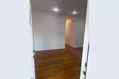 136 W 31st St, Bayonne, NJ 07002 - Photo 8