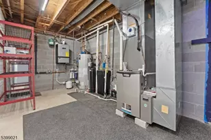 12 Patricia Ln, Lafayette, NJ 07848 - Photo 40