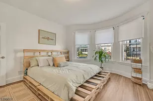 110 N 17th St, East Orange, NJ 07017 - Photo 6