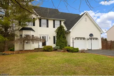 77 Shippen Rdg, Oxford Township, NJ 07863 - Photo 1
