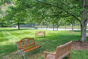 10 Smith Manor Blvd, West Orange Township, NJ 07052 - Photo 30