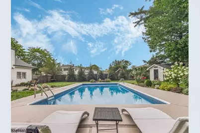 202 Andover Dr, Wayne, NJ 07470 - Photo 36