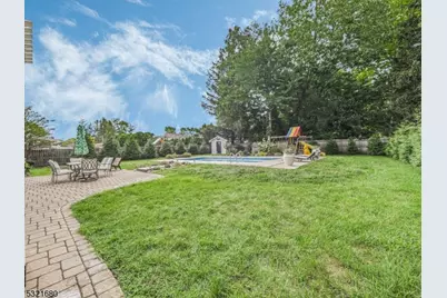 202 Andover Dr, Wayne, NJ 07470 - Photo 32