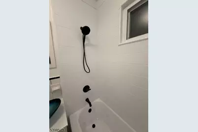 108 Grand Ave #2L, Newark, NJ 07106 - Photo 28