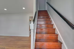 29 Winifred Dr, Totowa, NJ 07512 - Photo 24