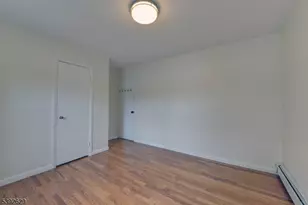 29 Winifred Dr, Totowa, NJ 07512 - Photo 22