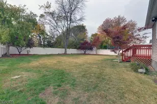 29 Winifred Dr, Totowa, NJ 07512 - Photo 38