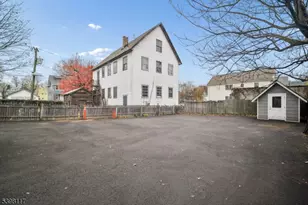 159 Valley Rd, Montclair, NJ 07042 - Photo 20