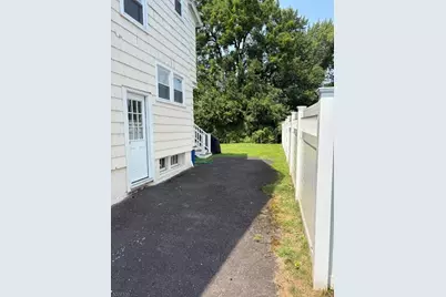 634 W Broad St, Westfield, NJ 07090 - Photo 4