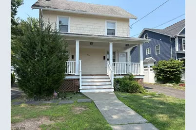 634 W Broad St, Westfield, NJ 07090 - Photo 1