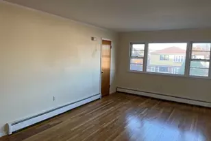 37 Hilton St, Belleville, NJ 07109 - Photo 2