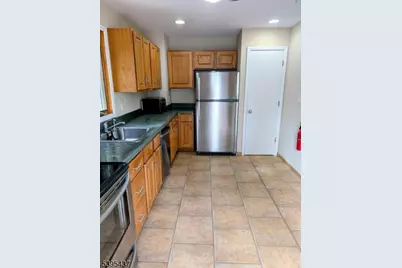 15 Friar Rd, Parsippany, NJ 07950 - Photo 4