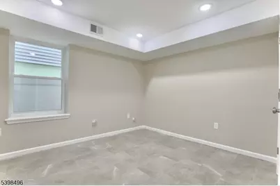 32 Garibaldi Ave #1, Newark, NJ 07114 - Photo 8