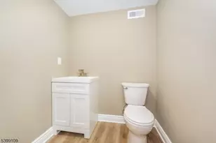 44 4th Ave, Roseland, NJ 07068 - Photo 42