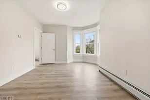 162 Walnut St, Montclair, NJ 07042 - Photo 4