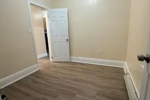 310 Ege Ave, Jersey City, NJ 07304 - Photo 4