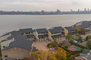 1225 River Rd, Edgewater, NJ 07020 - Photo 6