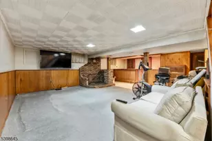 49 Good Luck St, Edison Twp., NJ 08820 - Photo 14