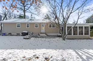 49 Good Luck St, Edison Twp., NJ 08820 - Photo 26