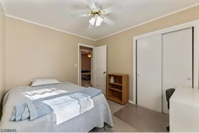 49 Goodluck St, Edison Twp., NJ 08820 - Photo 20