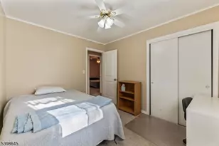 49 Good Luck St, Edison Twp., NJ 08820 - Photo 20