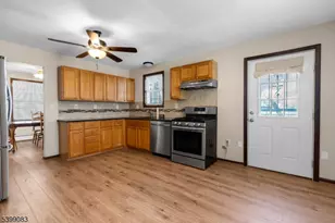 79 Crane St, Newark, NJ 07104 - Photo 16