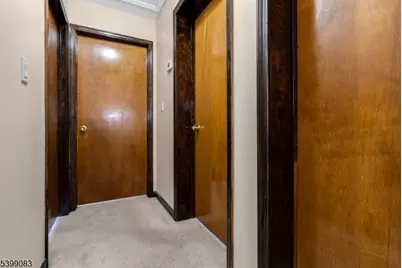 79 Crane St, Newark, NJ 07104 - Photo 40