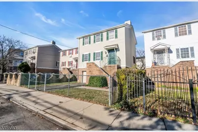 79 Crane St, Newark, NJ 07104 - Photo 2