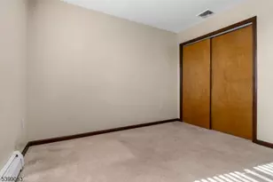 79 Crane St, Newark, NJ 07104 - Photo 26