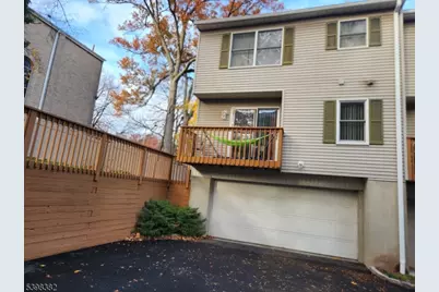 660-666 Irvington A C000 #4, Maplewood, NJ 07040 - Photo 6