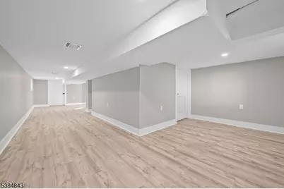 100 Kansas St #1, Hackensack, NJ 07601 - Photo 14