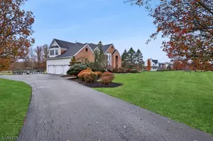 10 Jacobus Ln, Readington, NJ 08822 - Photo 2