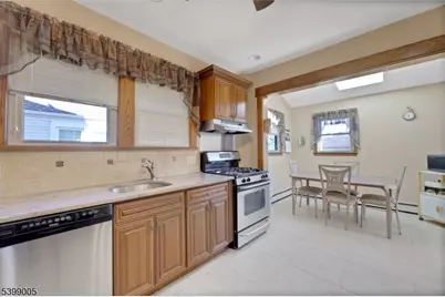 80 Garfield Place, Totowa, NJ 07512 - Photo 6