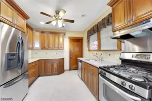 80 Garfield Pl, Totowa, NJ 07512 - Photo 4